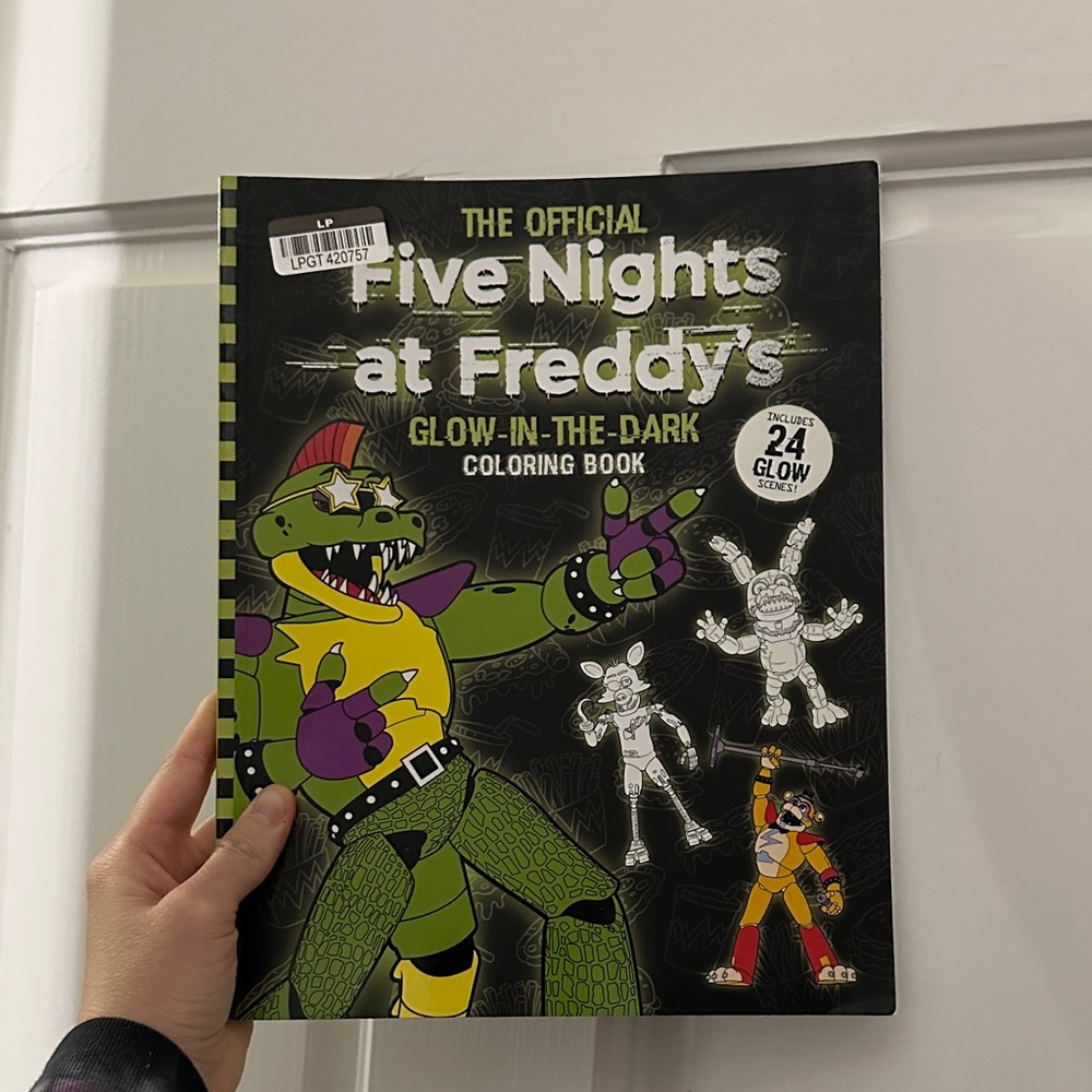 Five Nights at Freddy's Glow-in-the-Dark Coloring Book